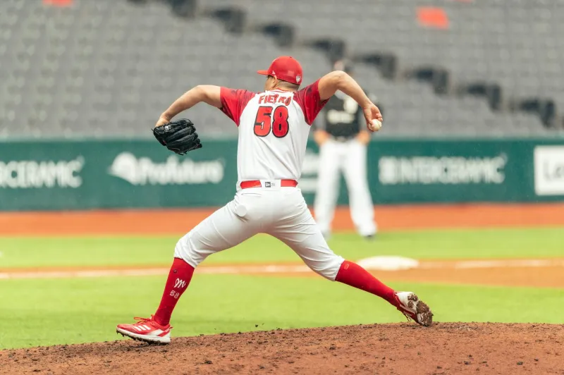The One-Handed Wonder: How Jim Abbott Pitched His Way Into Baseball History